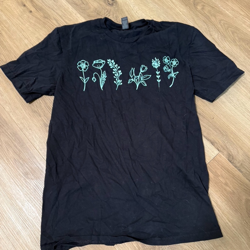 Floral Graphic Black T-Shirt